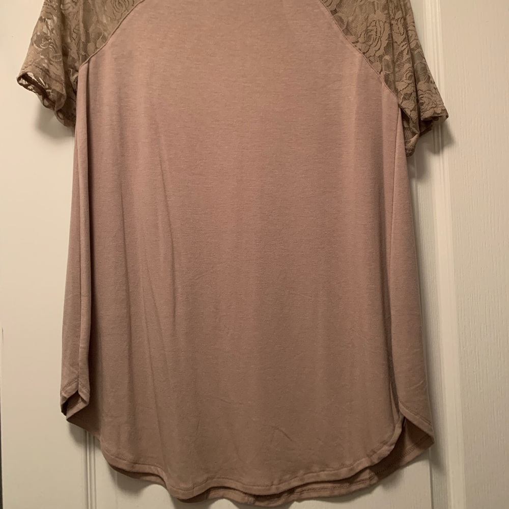 L beige shirt sleeve tee with see through arms